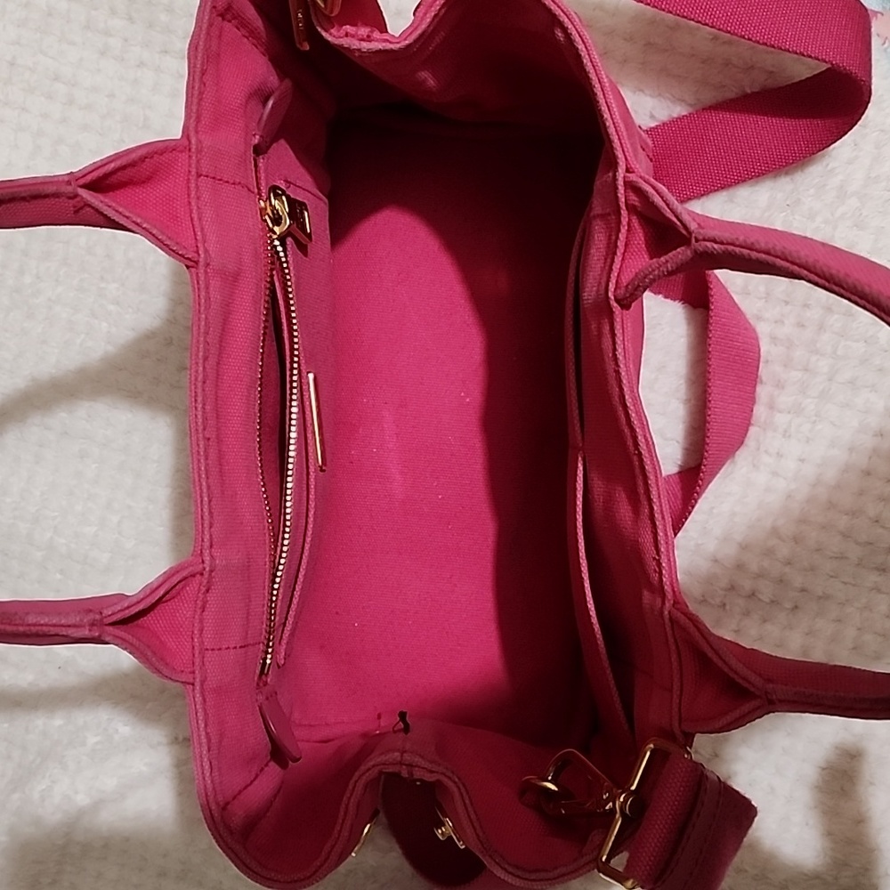 Prada canapa - Picture 8 of 16